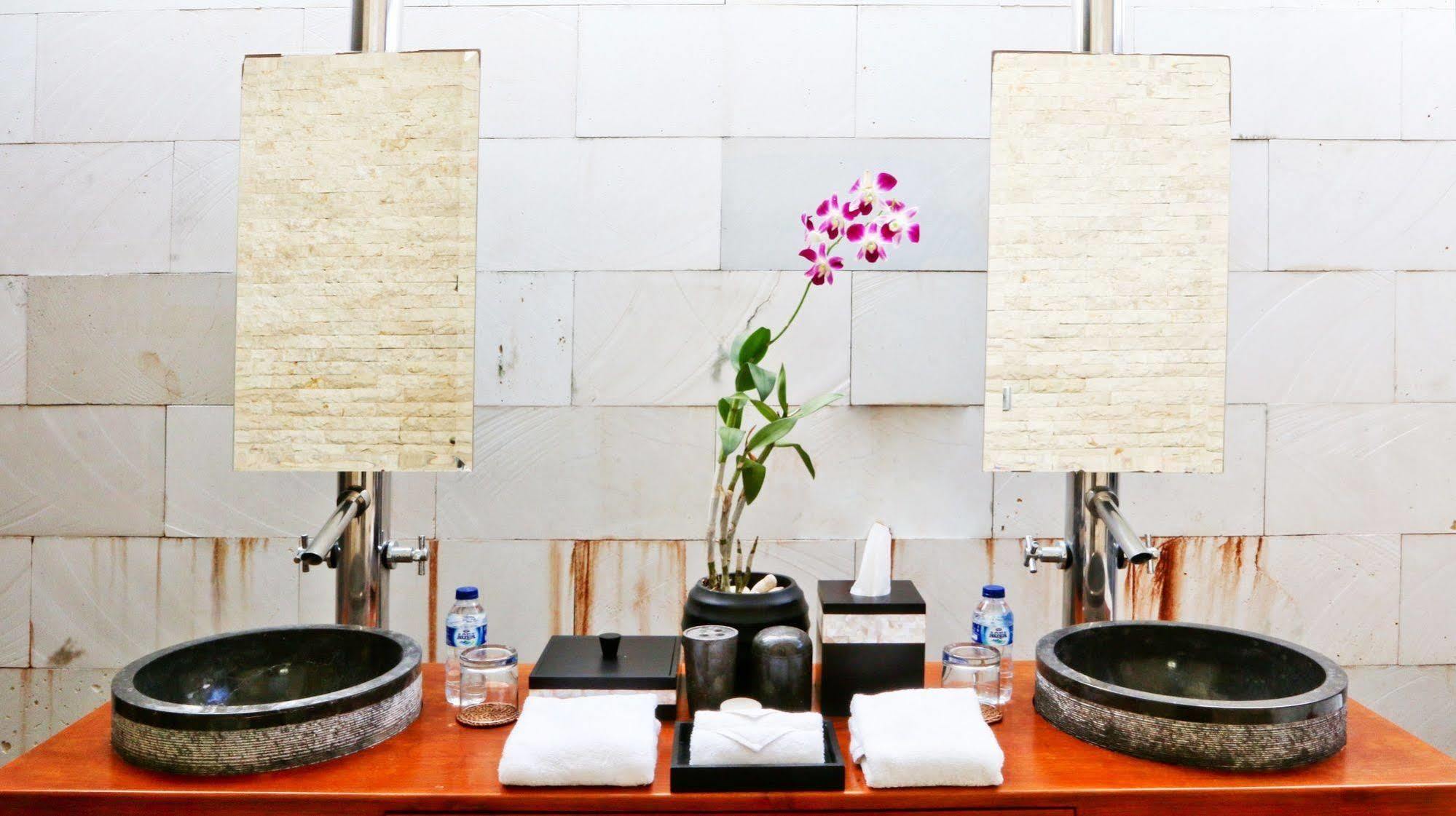 Villa 6 Karang Kembar Kutuh Екстериор снимка